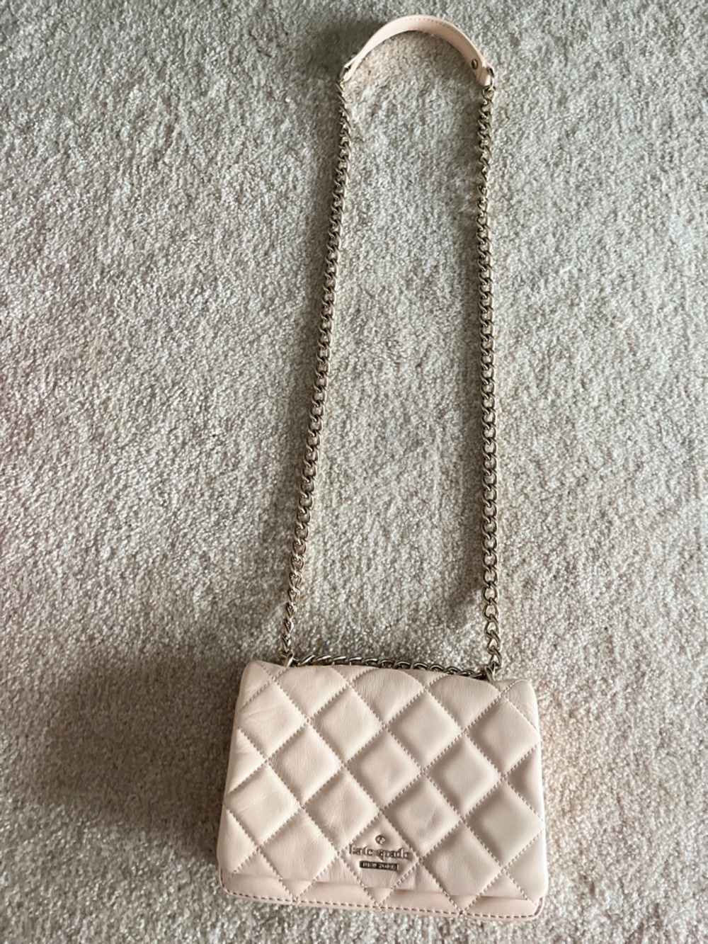 Kate Spade Emerson Place Mini Vivenna Quilted Leather Bag in Mousse Frosting - Picture 3 of 10